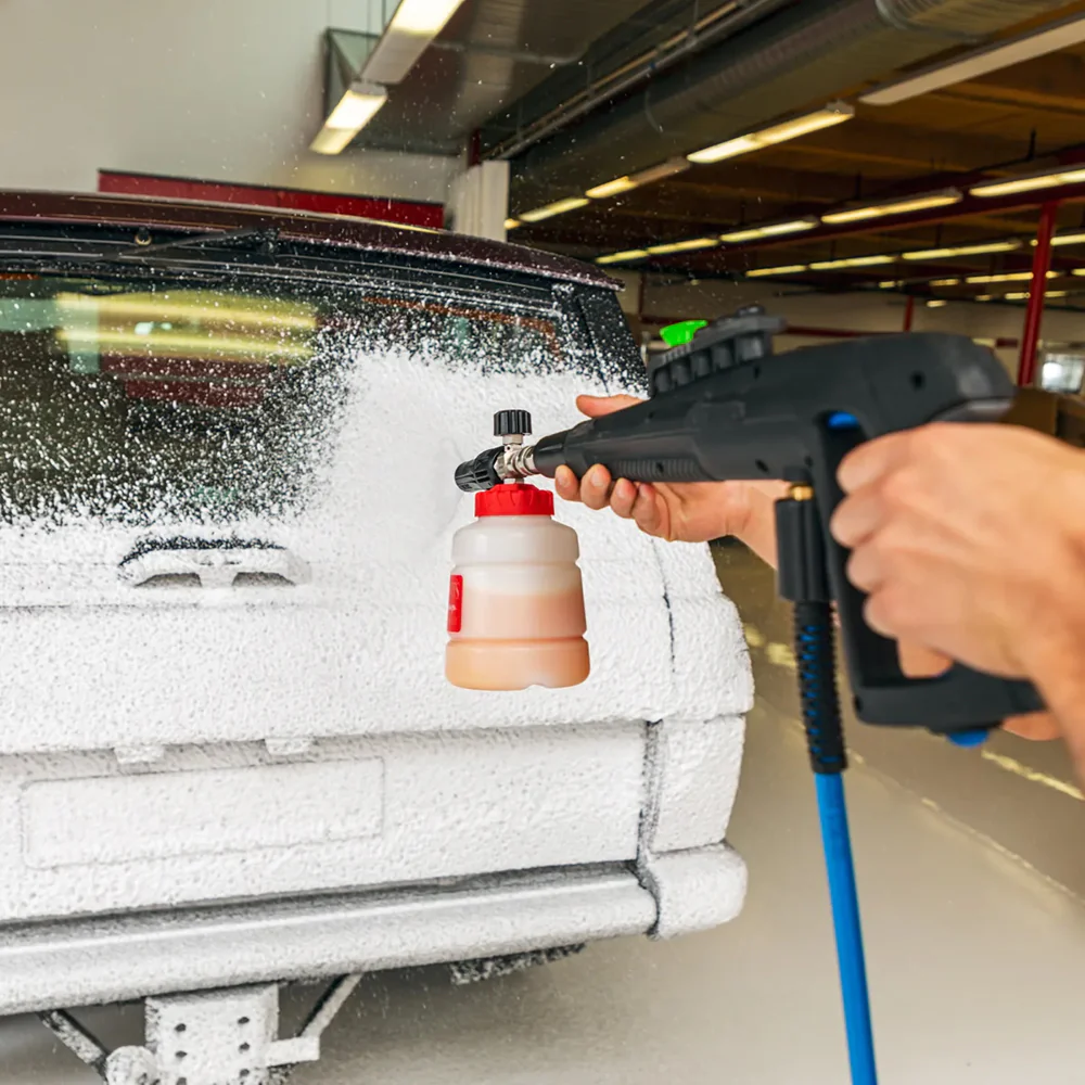 Griot's Garage Foaming Surface Prep - 1 gal. - Image 5