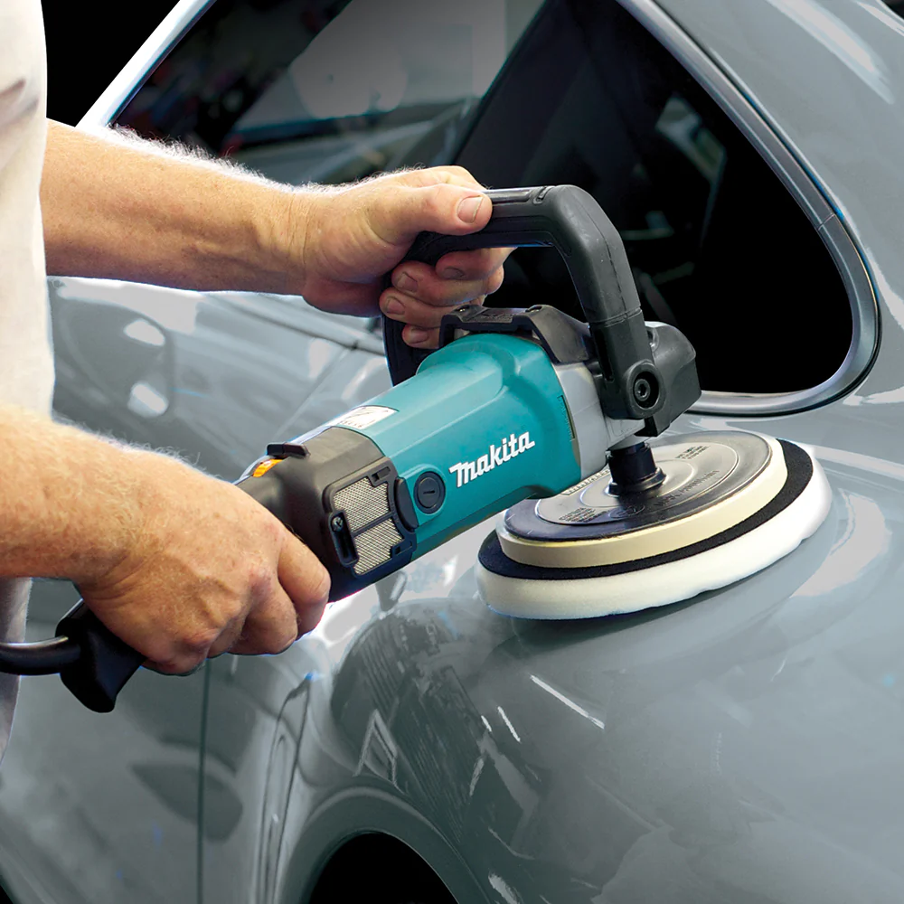 Makita 9237C Rotary Polisher - Image 4