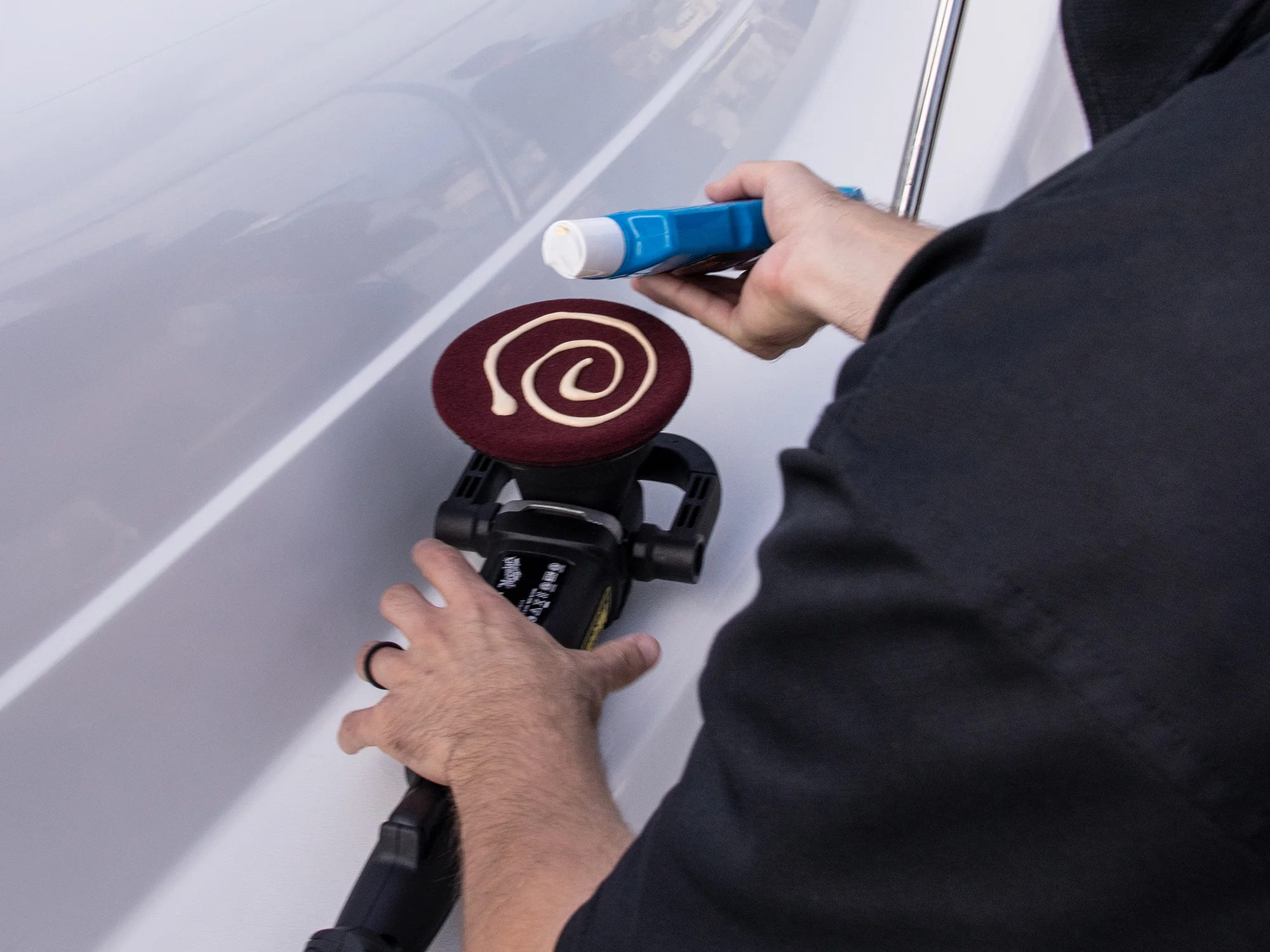 Meguiar's Marine/RV Mirror Glaze HD Oxidation Remover #49, M4901 - 1 gal. - Image 4