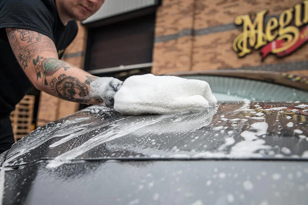Meguiar's Microfiber Wash Mitt, X3002 - Image 6