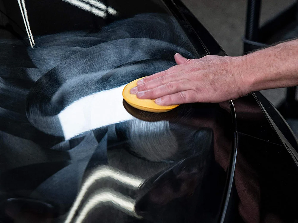 Meguiar's HiTech Yellow Wax #26, M2601 - 1 gal. - Image 4